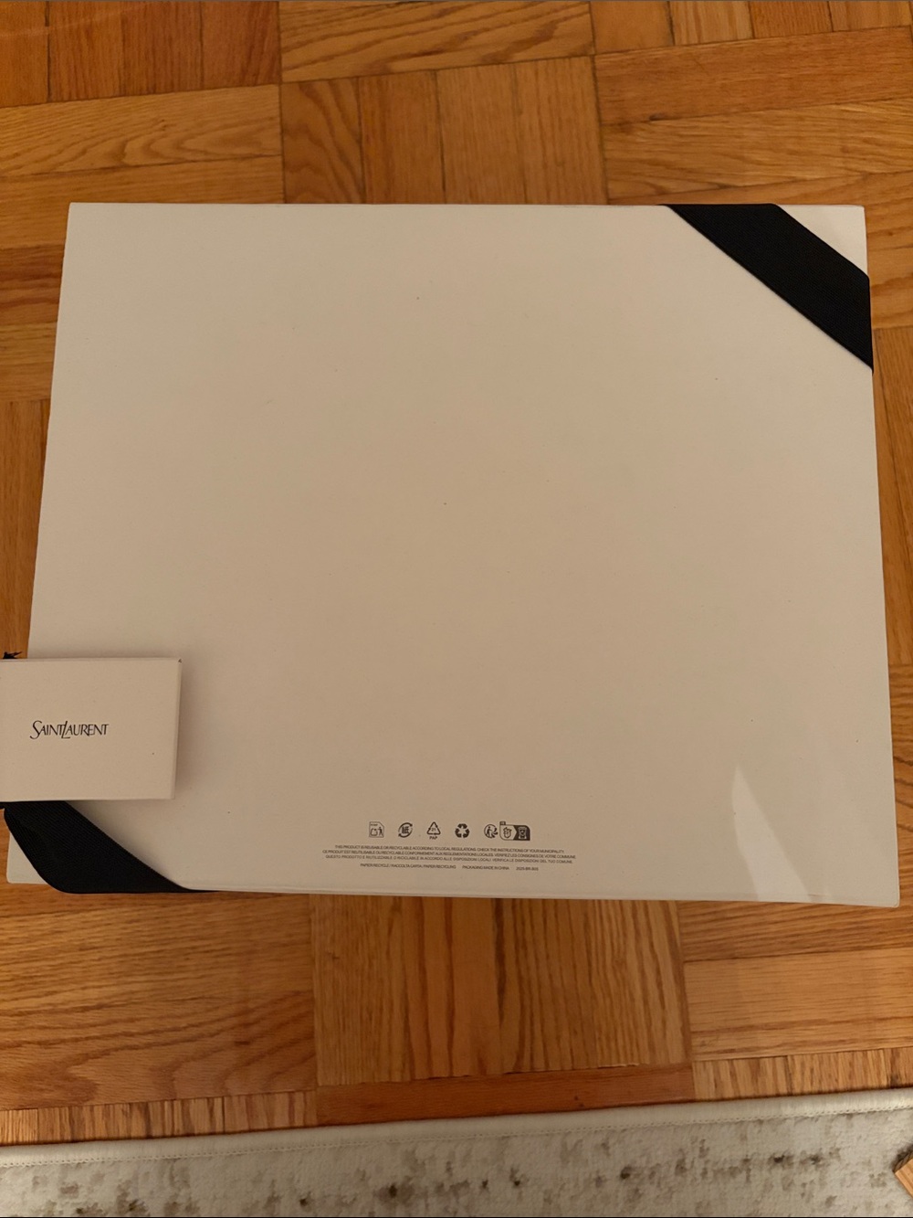 Saint Laurent Box